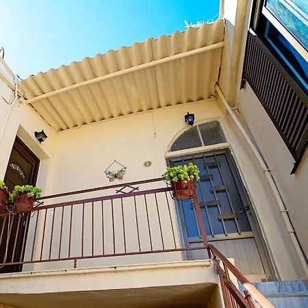 Апартаменти Natasha'S Nest Rhodes City Екстер'єр фото